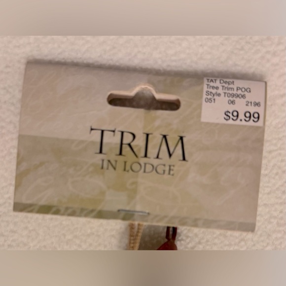 Rustic Winter Santa Ornament Figurine NWT - Picture 6 of 7